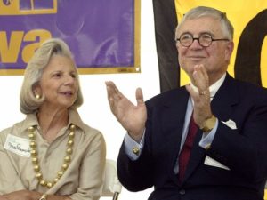 John and Mary Pappajohn take part in groundbreaking ceremonies for The John and Mary Pappajohn Higher Education Center in Des Moines in 2003. (Photo: Register file photo)
